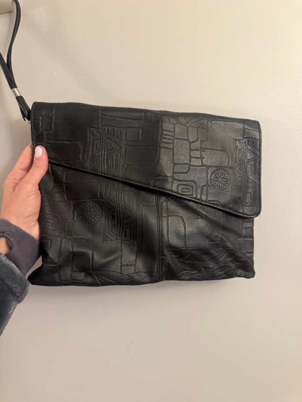 Vintage Pacific Connections Black Embossed Leather Clutch Tribal Wristlet Y2K90s